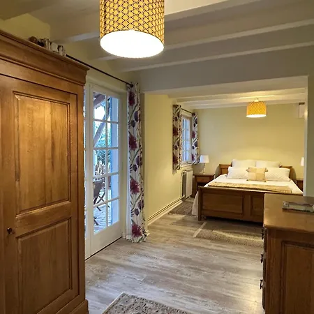 ベッド・アンド・ブレックファスト Chez Jay A 3*